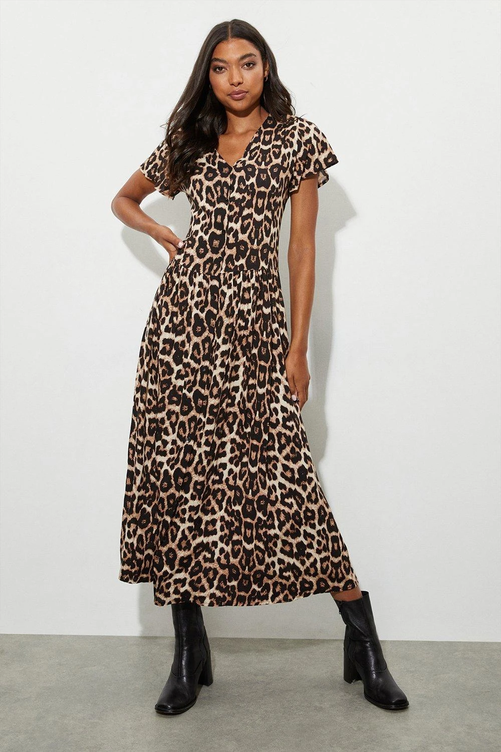 Dorothy Perkins Leopard Print Button Through Midi Dress 2 Dorothy Perkins Leopard Print Button Through Midi Dress - Image 2