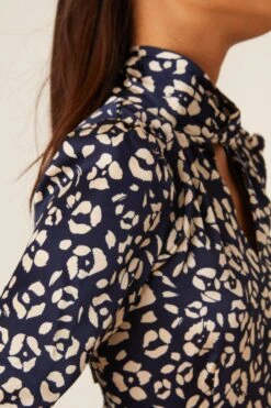 Dorothy Perkins Petite Navy Animal Twist Neck Keyhole Midi Dress -Clozurely Sales Store bqq08458 navy xl 4