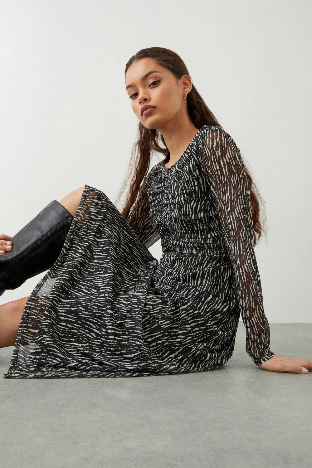 Dorothy Perkins Petite Mono Mesh Ruched Midi Dress 2 Dorothy Perkins Petite Mono Mesh Ruched Midi Dress - Image 2