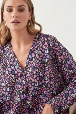 Dorothy Perkins Multi Animal Print Collarless Shirt -Clozurely Sales Store bqq09228 animal xl 3