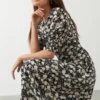 Dorothy Perkins Petite Mono Floral Shirred Cuff Midi Dress