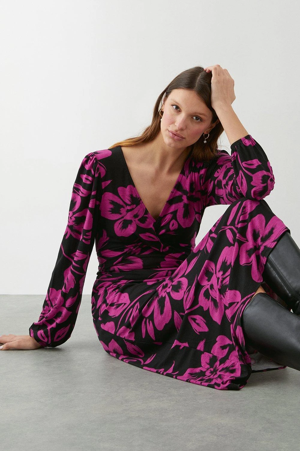 Dorothy Perkins Pink Floral Print Twist Front Midi Dress 1 Dorothy Perkins Pink Floral Print Twist Front Midi Dress