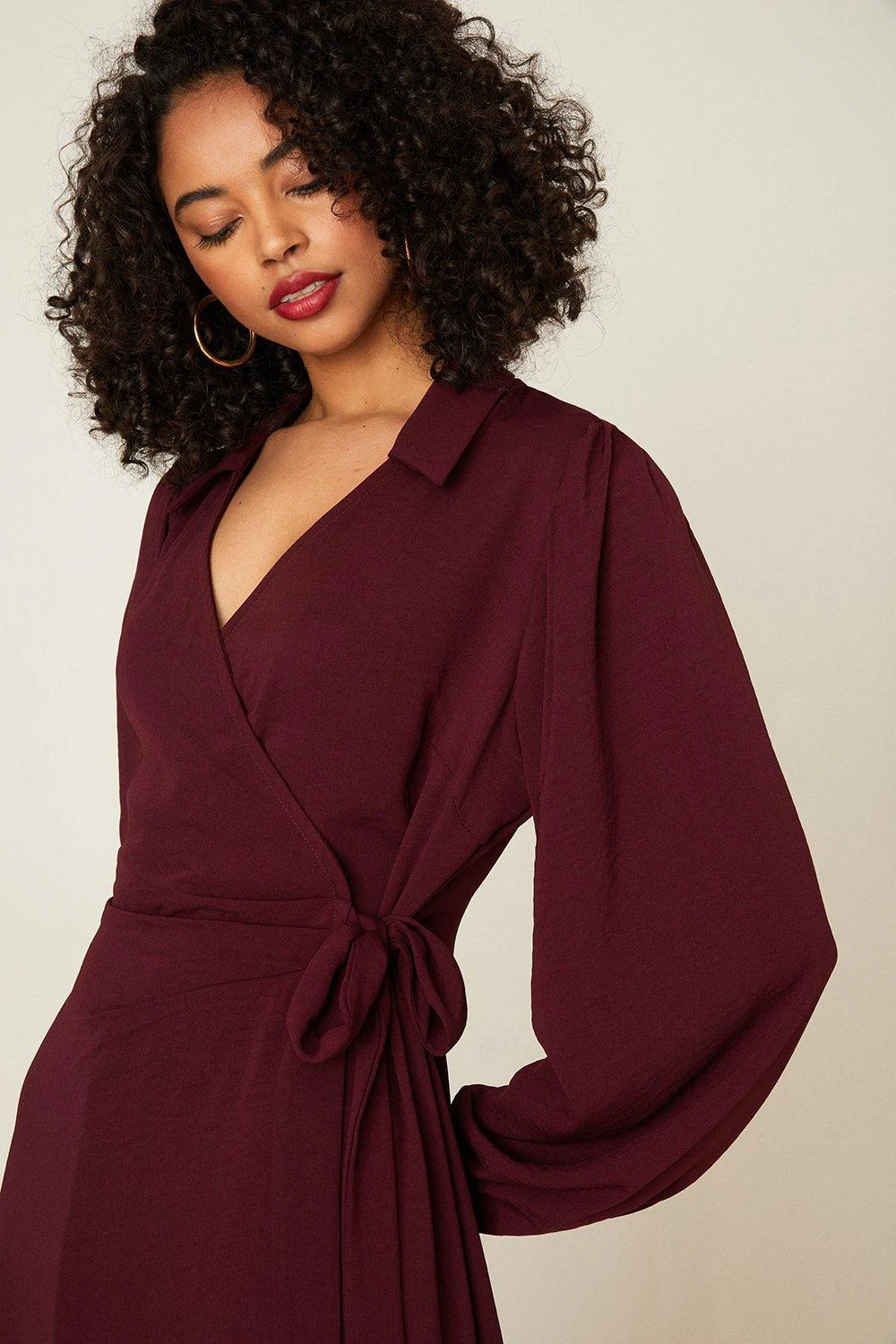 Dorothy Perkins Berry Long Sleeve Wrap Collar Midi Dress 2 Dorothy Perkins Berry Long Sleeve Wrap Collar Midi Dress - Image 2