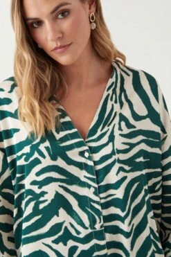 Dorothy Perkins Green Zebra Collarless Shirt -Clozurely Sales Store bqq09449 green xl 3