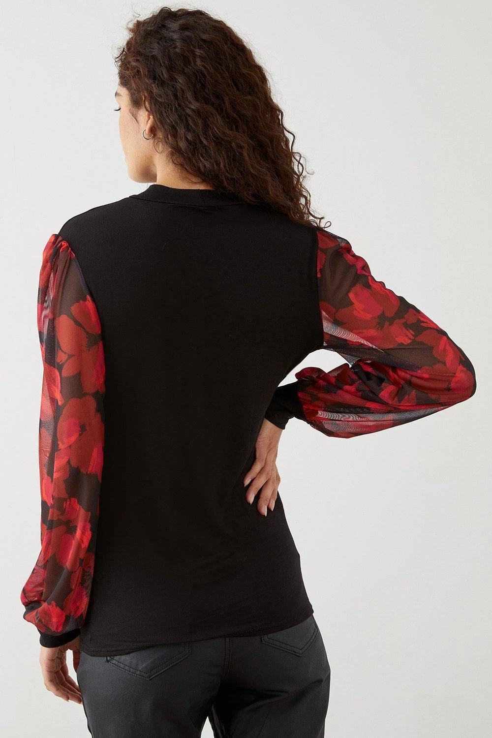 Dorothy Perkins Tall Printed Volume Mesh Sleeve Top 3 Dorothy Perkins Tall Printed Volume Mesh Sleeve Top - Image 3