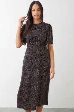 Dorothy Perkins Spot Flutter Sleeve Midi Dress