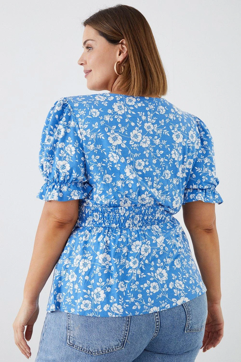 Dorothy Perkins Curve Blue Floral Shirred Waist Puff Sleeve Top 3 Dorothy Perkins Curve Blue Floral Shirred Waist Puff Sleeve Top - Image 3