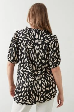 Dorothy Perkins Curve Animal Ruffle Short Sleeve Blouse -Clozurely Sales Store bqq10713 black xl 2